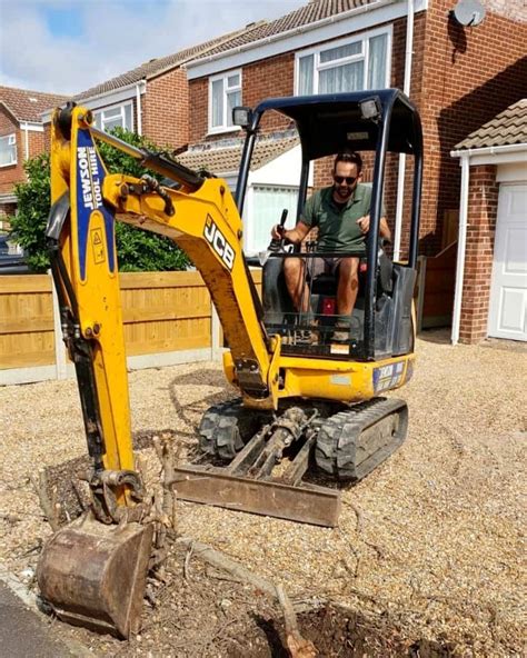 mini digge|small digger for garden.